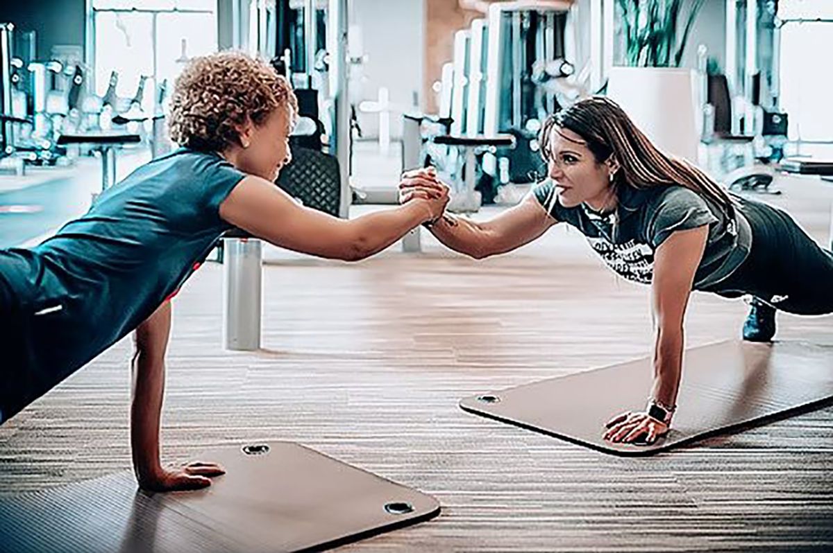 Partnertraining mit Abklatschen im Studio